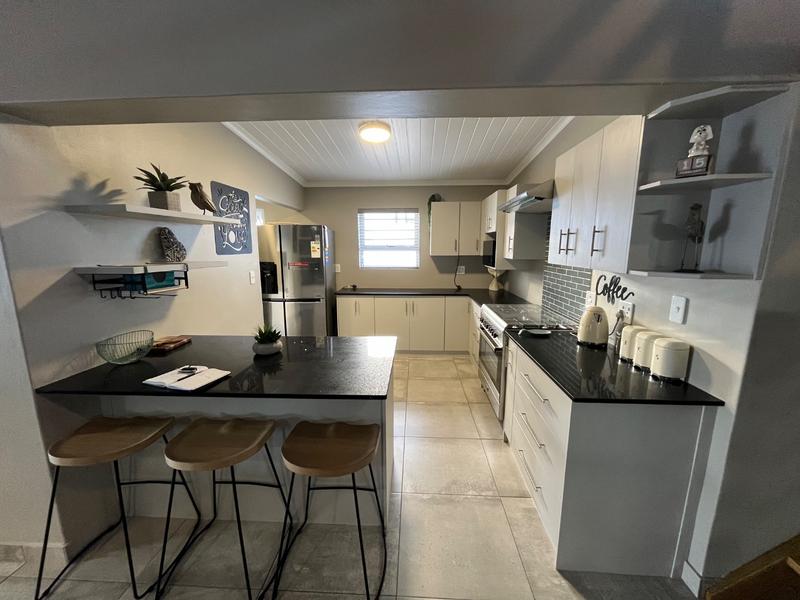 3 Bedroom Property for Sale in Dwarskersbos Western Cape